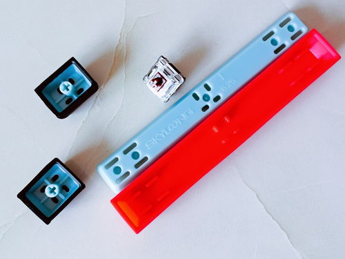 小呆蟲Sk96s雙模機械鍵盤深度評測 硅膠鍵帽新體驗，PCBA方案板加持，辦公游戲兩相宜